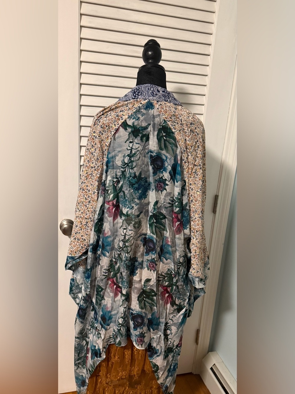 Umgee Floral Patchwork Kimono Duster - “Angel Wings” Multicolor! NWT - Picture 6 of 9